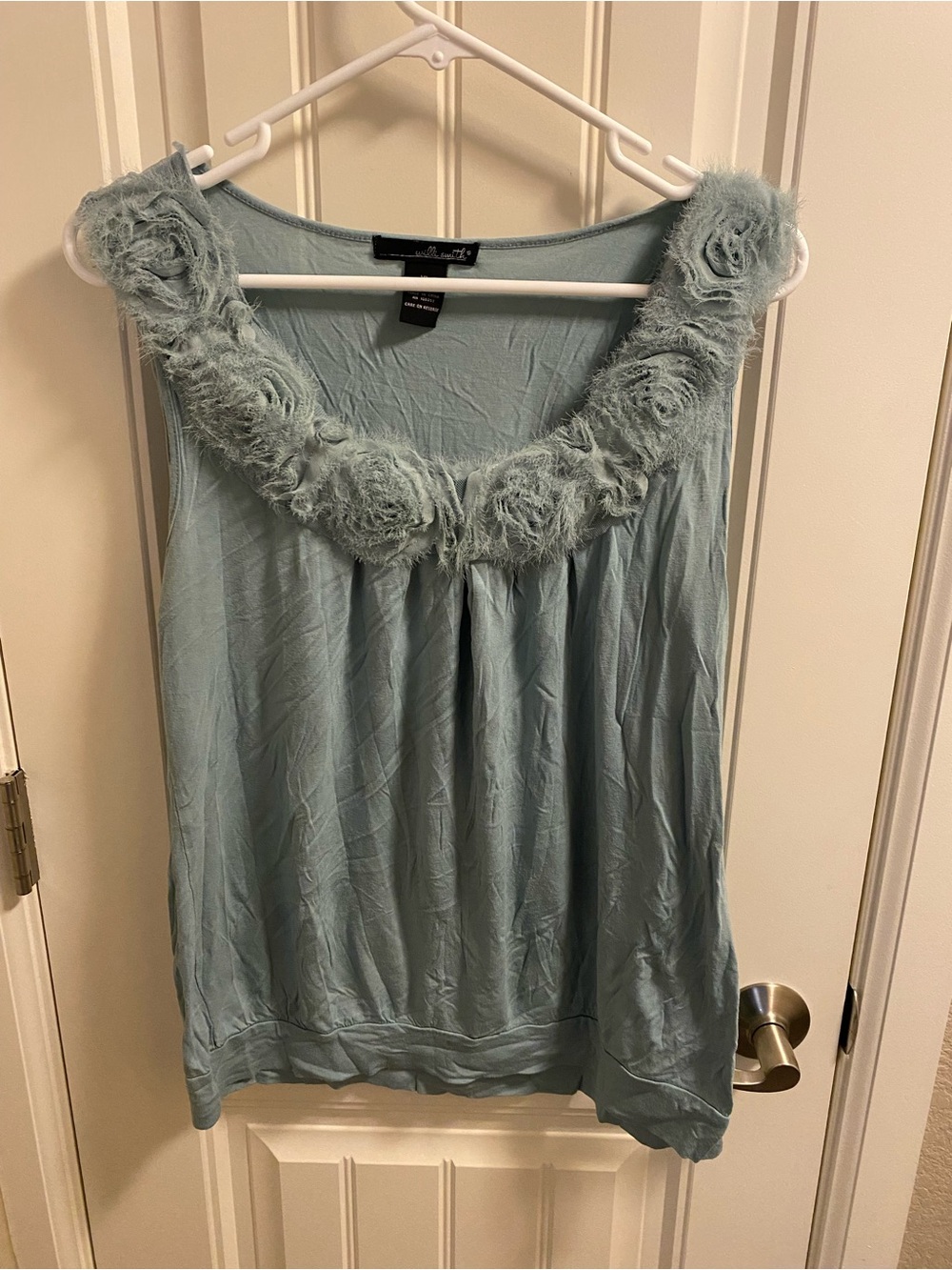 Willi Smith XL Top Sleeveless Ribbon Flower Fuzzy Trim Blouse Green Shirt
